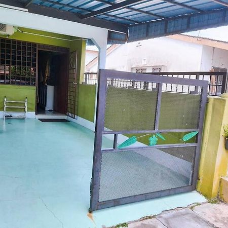 Syukur Homestay איפוה מראה חיצוני תמונה