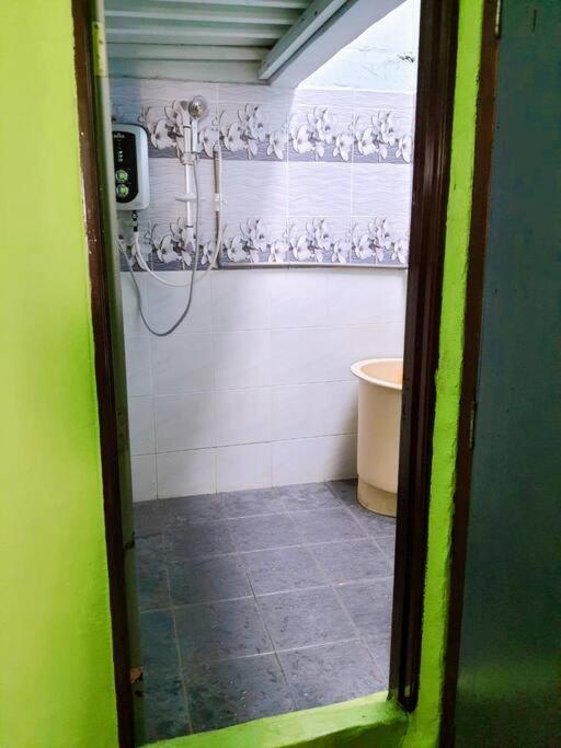 Syukur Homestay איפוה מראה חיצוני תמונה