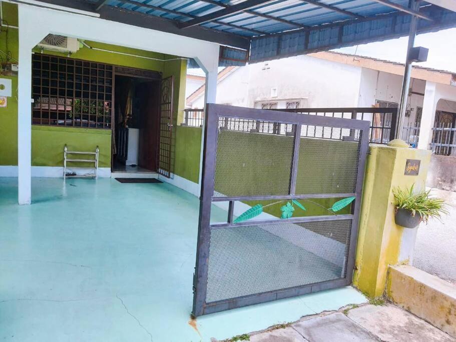 Syukur Homestay איפוה מראה חיצוני תמונה